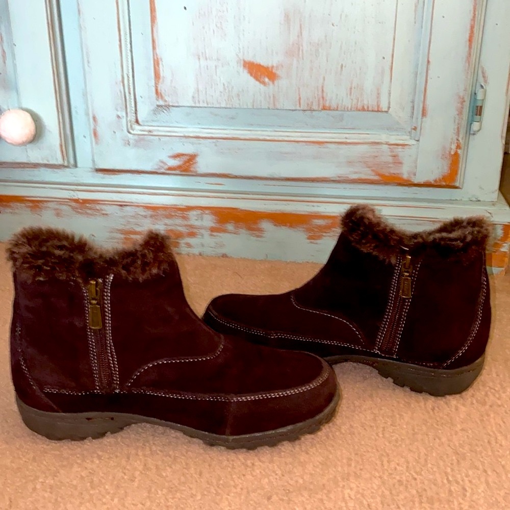 Suede Cozy
